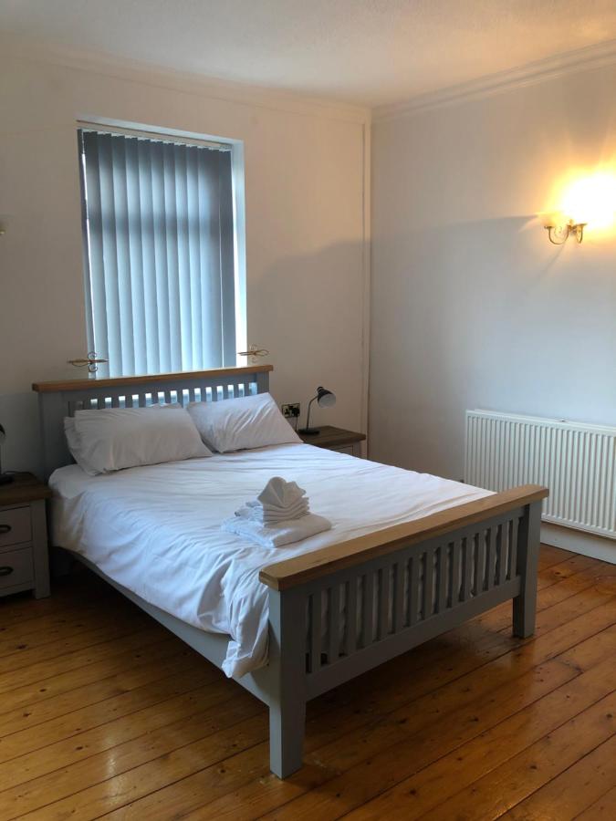 B&B Newport (Wales) - Locke House - Bed and Breakfast Newport (Wales)