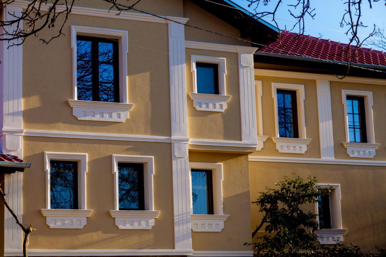 Chamurkov Guest House - B&B