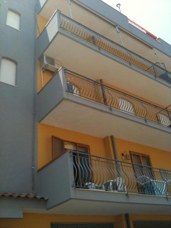 Residence La fenice FF - Chambres d’hôtes Giardini-Naxos