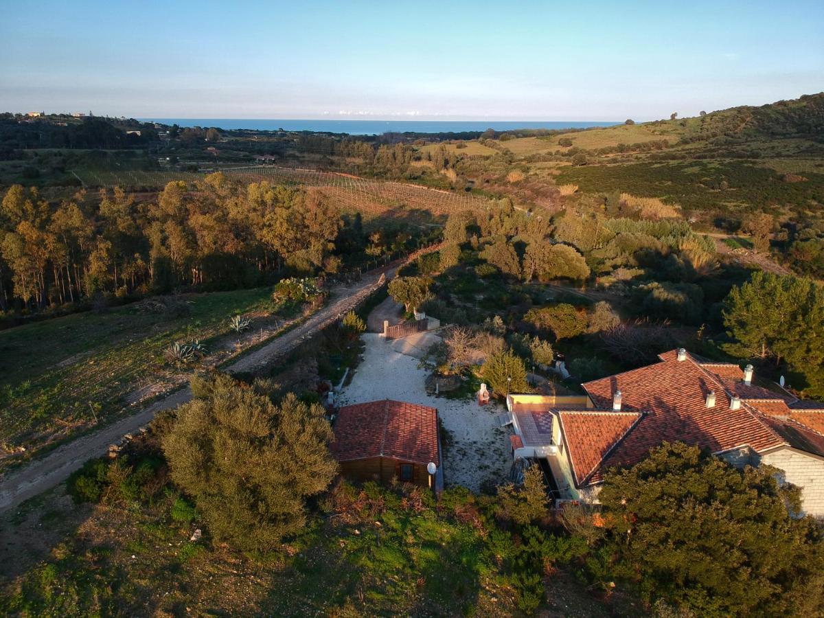 Chalet Sa Petra Ruja - Gadu e Tremene - B&B Siniscola