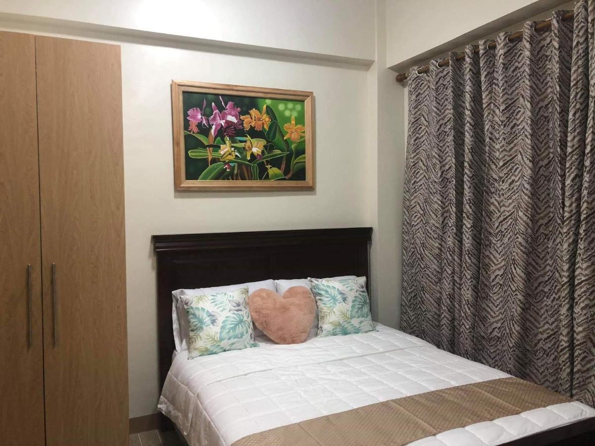 B&B Iloilo City - One Madison Place, Tower 2 - 10N MEGAWORLD Iloilo - Bed and Breakfast Iloilo City