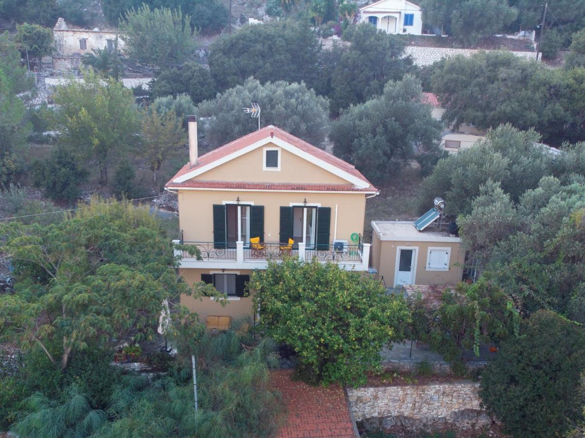 Almond Trees Cottage - B&B