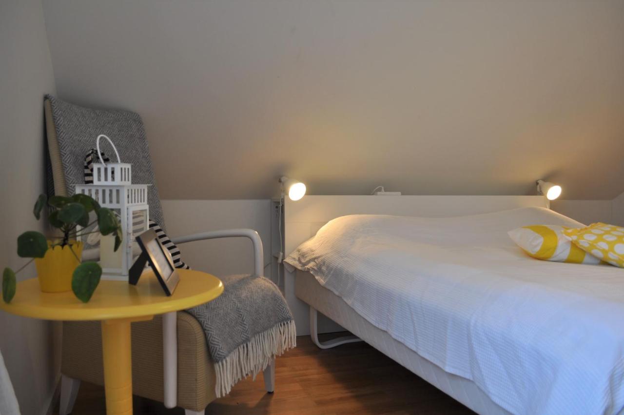 Superior Twin Room with Shared Bathroom