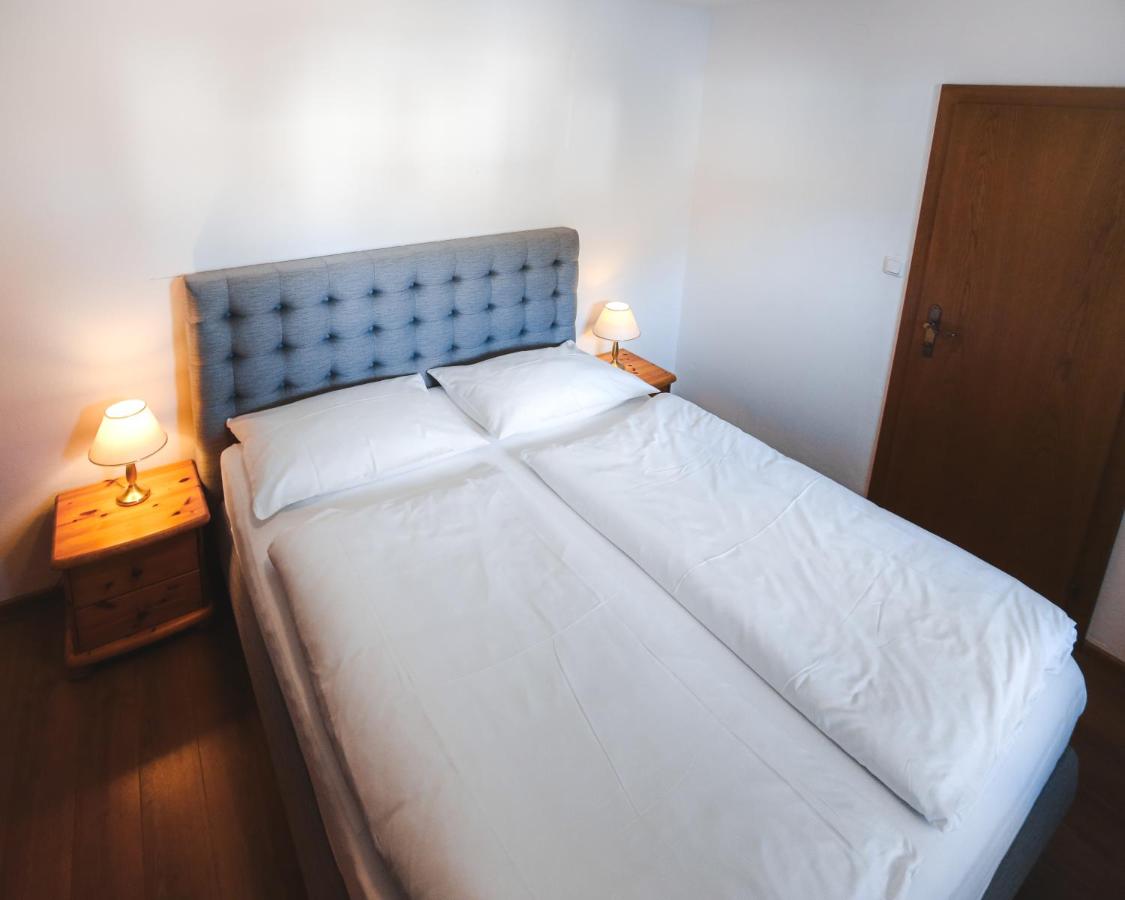 Apartamento de 1 dormitorio con balcón