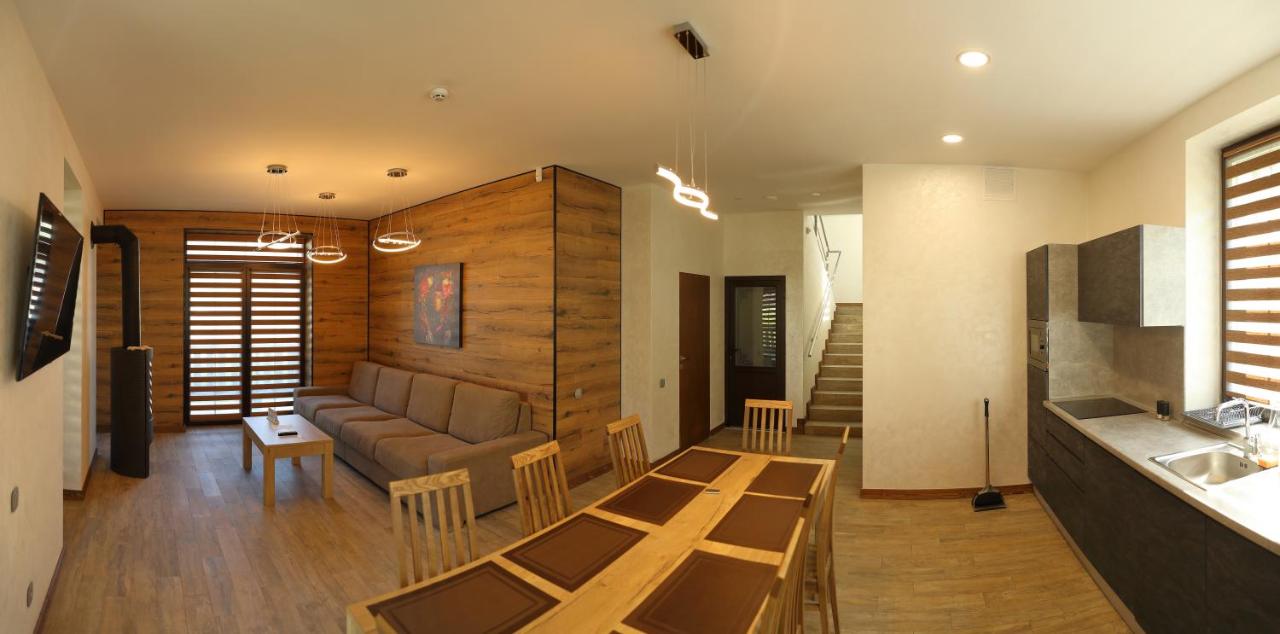 MEDIANIKOFF - B&B