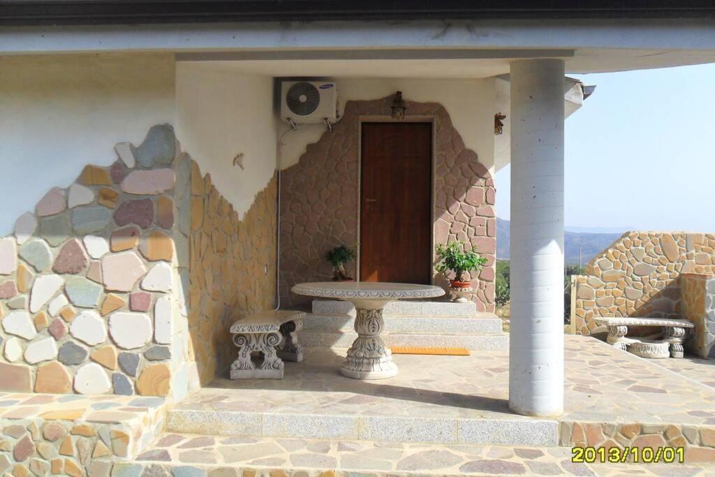 Ferienwohnung Panorama, Wohlfühloase Auszeit - Chambres d’hôtes Gonnesa
