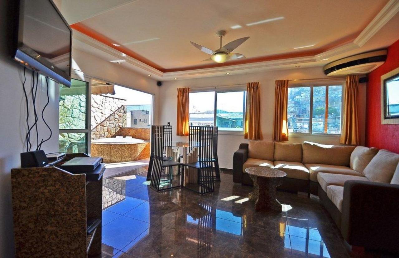 Penthouse Apartment