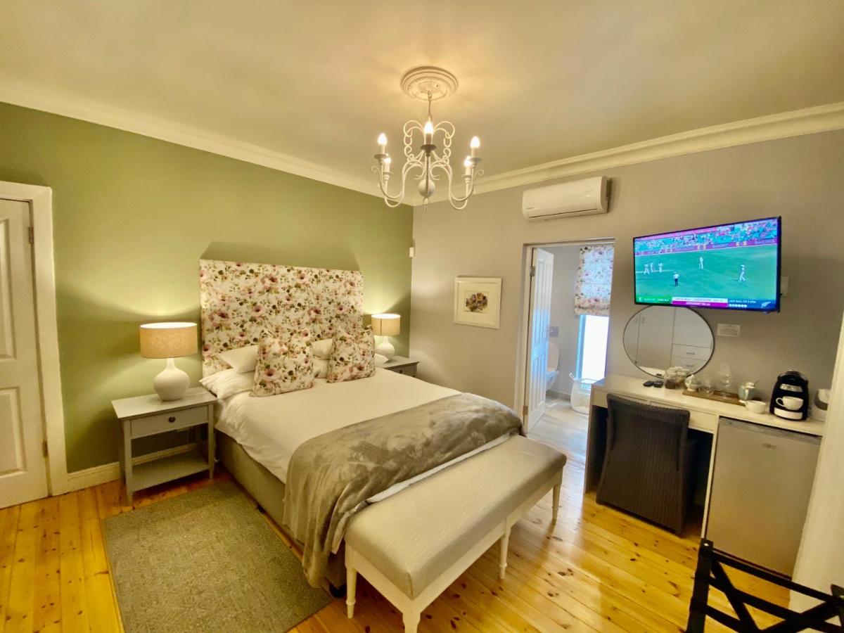 Camera Matrimoniale con Bagno Privato