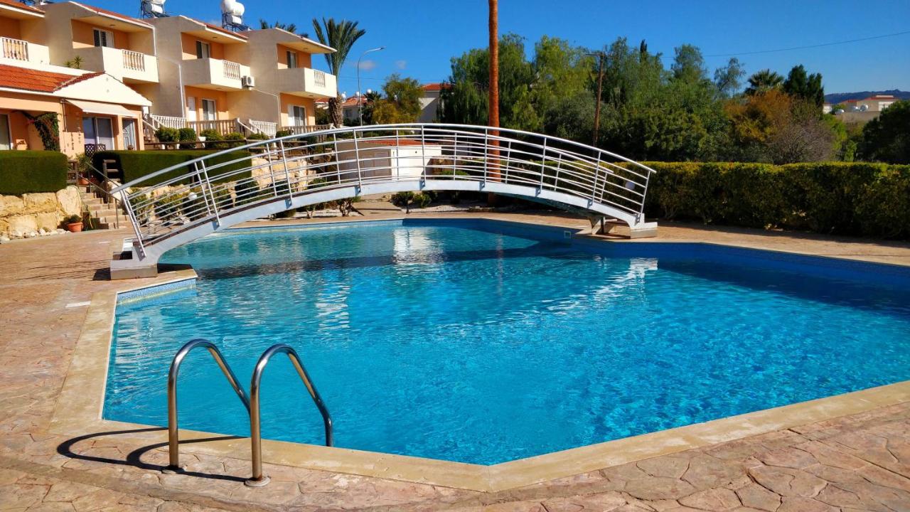 Peyia Paradise Apartment B102 - B&B