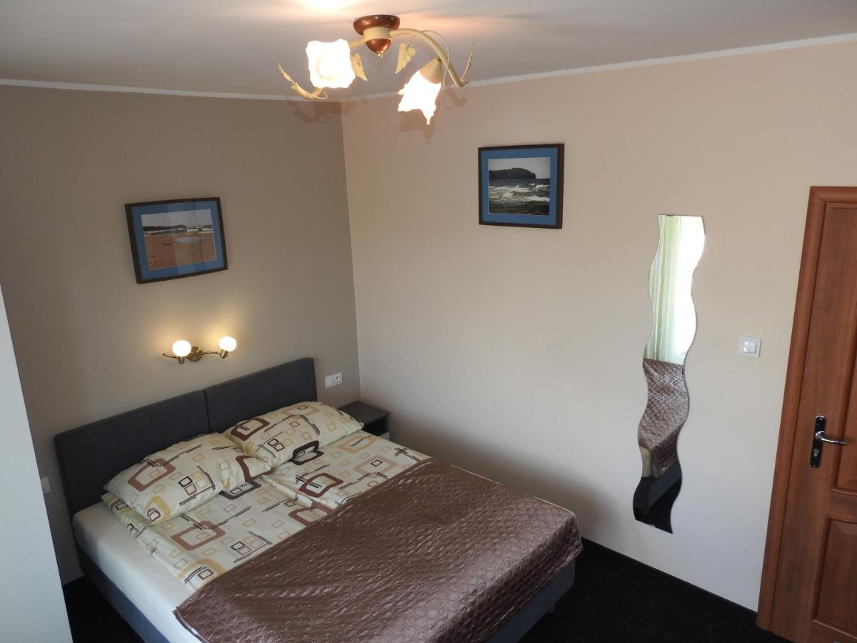Double or Twin Room with Terrace