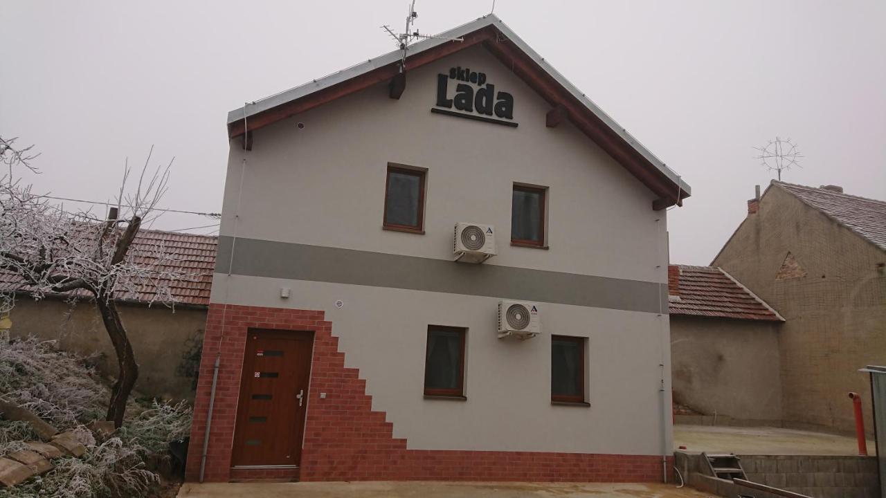Sklep Lada - Bed and Breakfast Moravský Žižkov