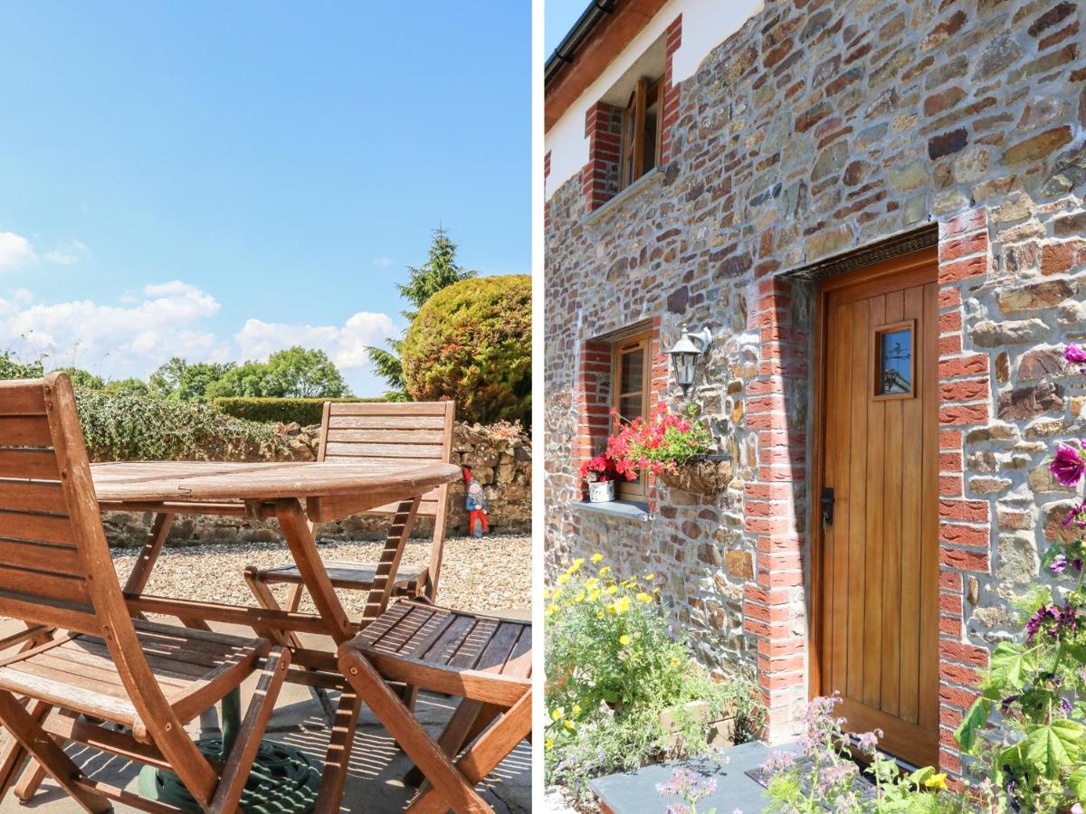 B&B Great Torrington - Lundy View Cottage - Bed and Breakfast Great Torrington