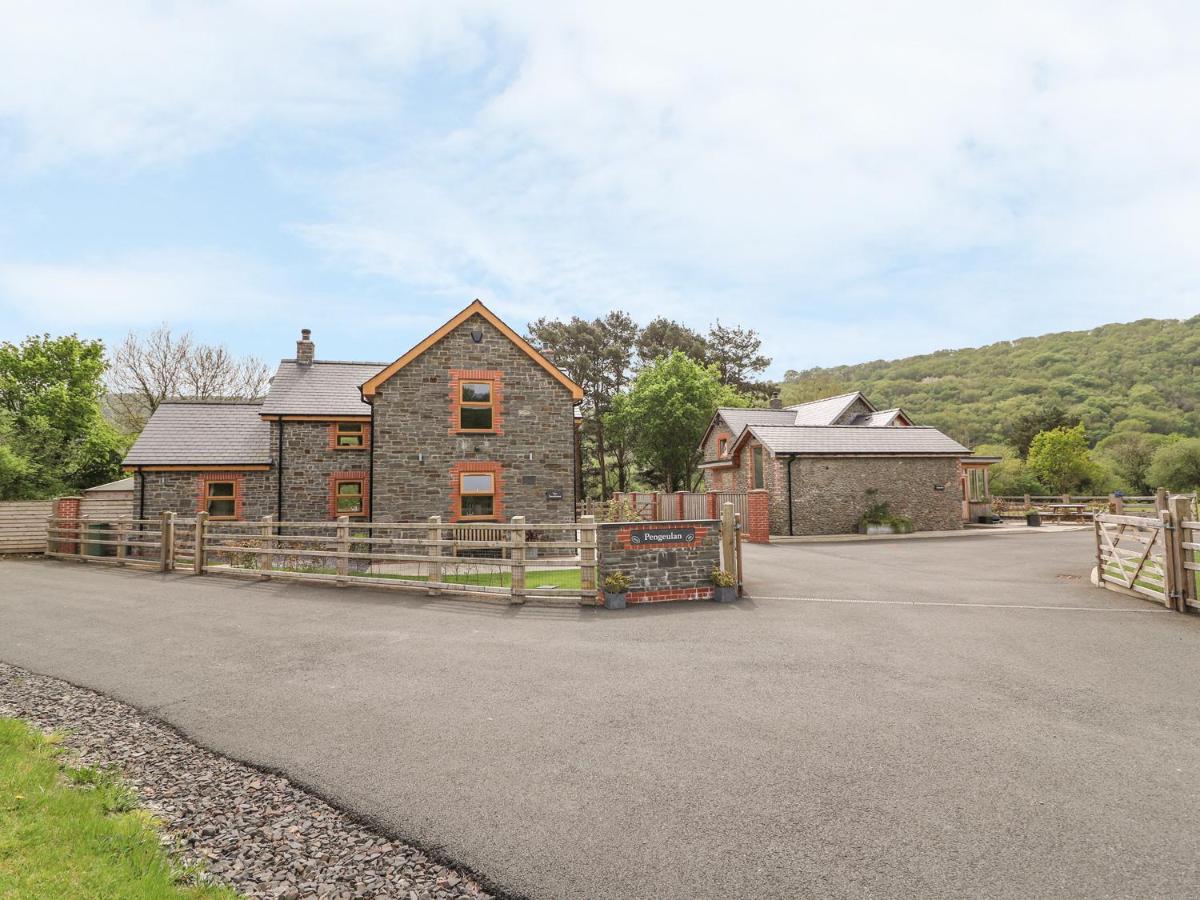 B&B Capel Bangor - The Farmhouse - Bed and Breakfast Capel Bangor