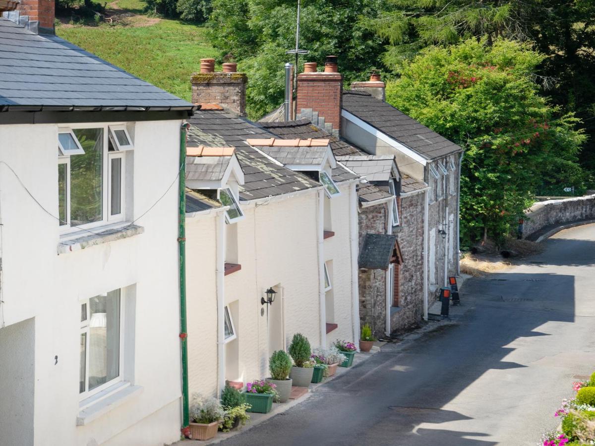 B&B Laugharne - 3 Horse Pool Road - Bed and Breakfast Laugharne