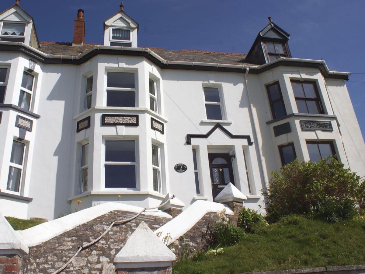 B&B Tintagel - Heightley House - Bed and Breakfast Tintagel