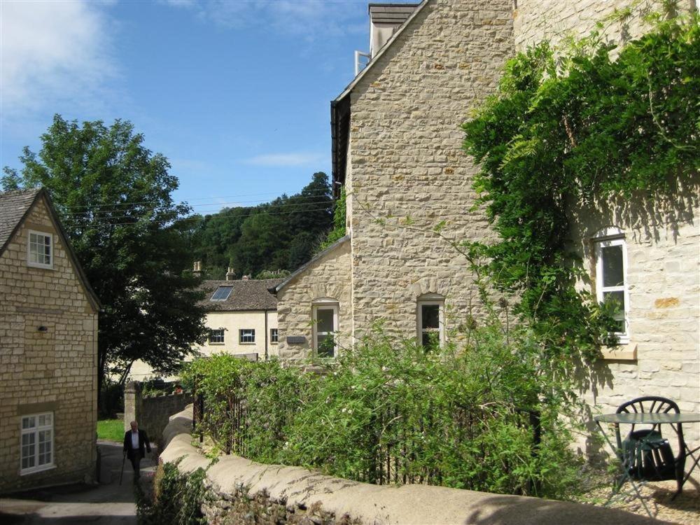 B&B Nailsworth - Batemans - Bed and Breakfast Nailsworth