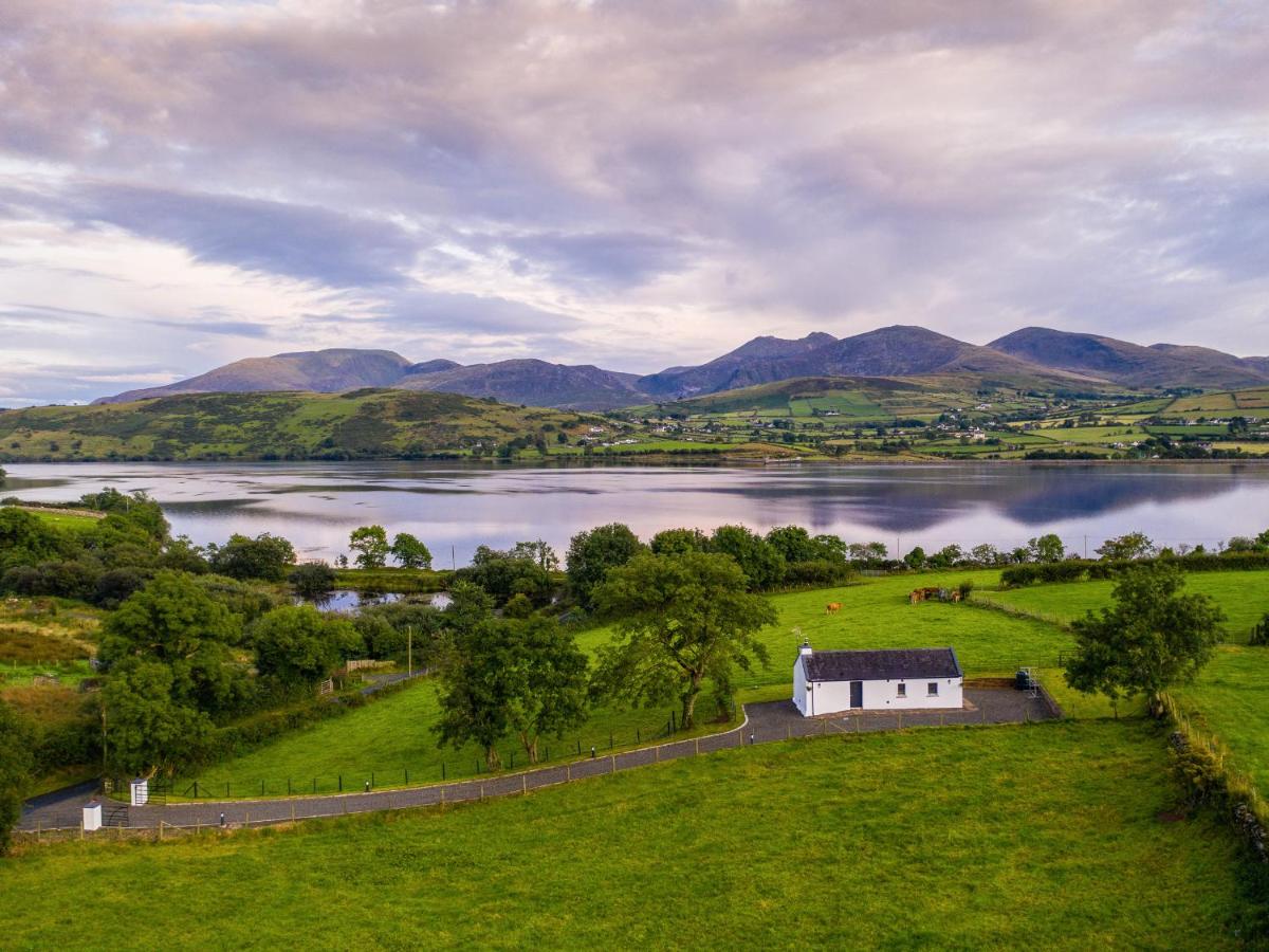B&B Newry - Lough Island Reavy Cottage - Bed and Breakfast Newry