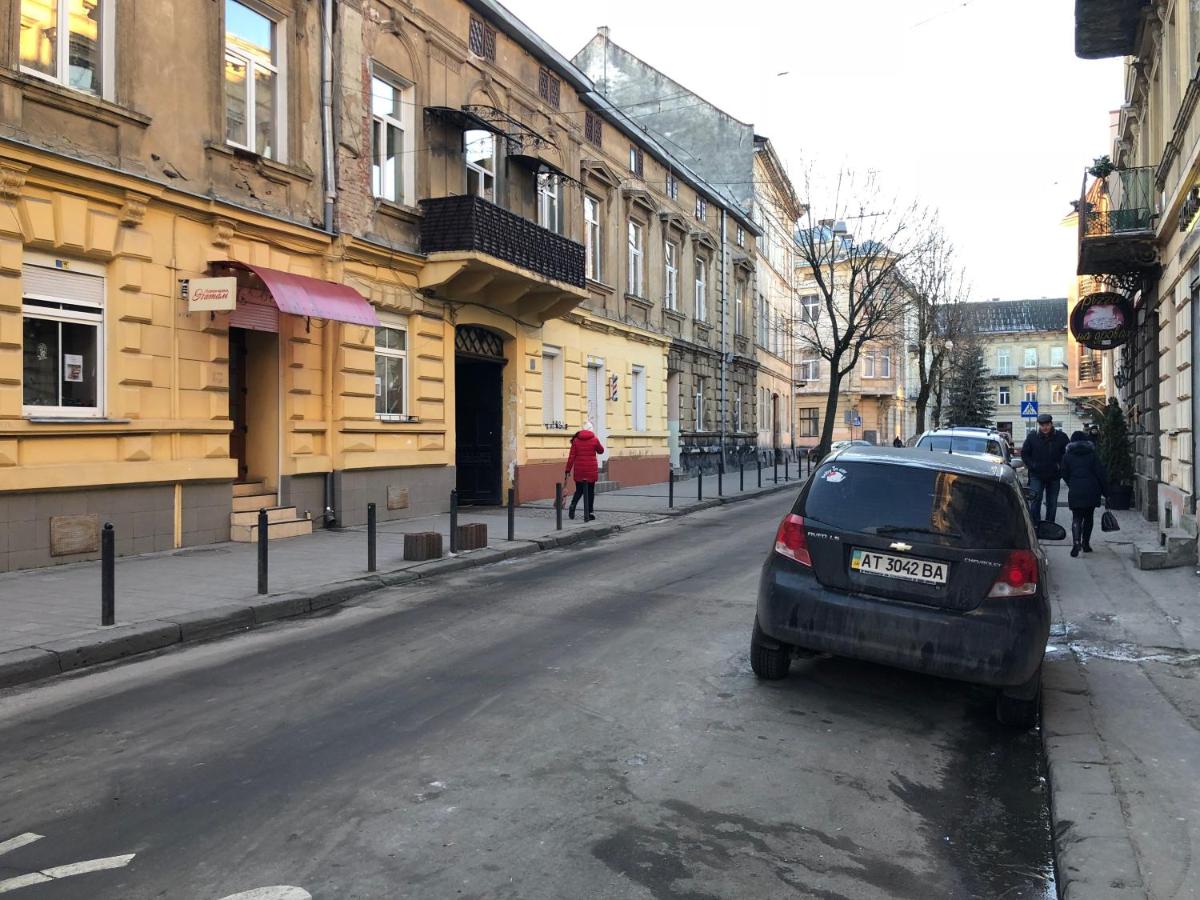 Apartament Tugan Baranovskogo - Ferienwohnung Lwiw