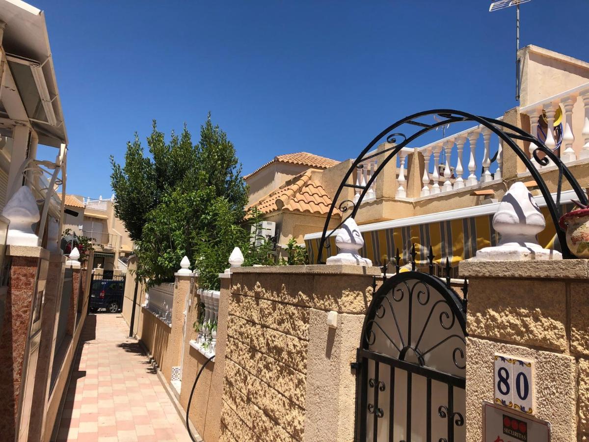 CASA TORRE Y MAR with 2 bedrooms pool barbecue patio & sun terrace - B&B Torrevieja