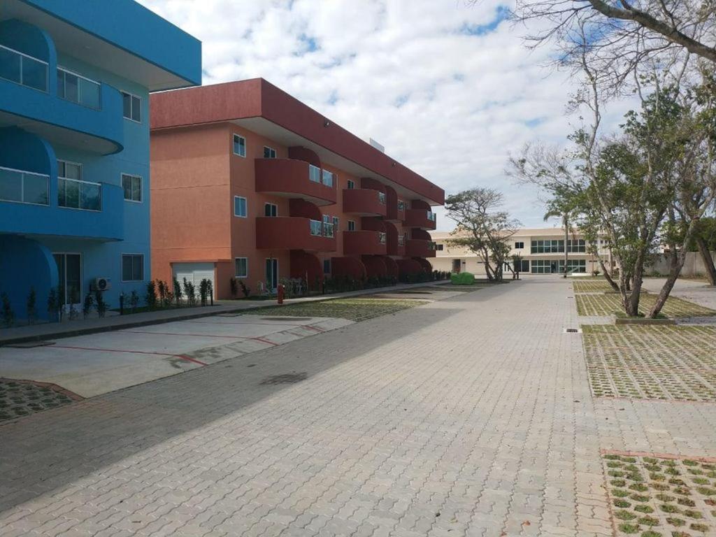 Flat com praia privativa e lazer total em Arraial - Bed and Breakfast Arraial do Cabo