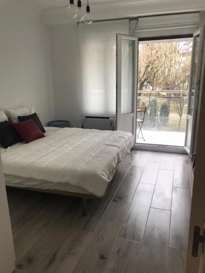 AMARA PIO XII PARKING 15E night WIFI TERRACE - B&B
