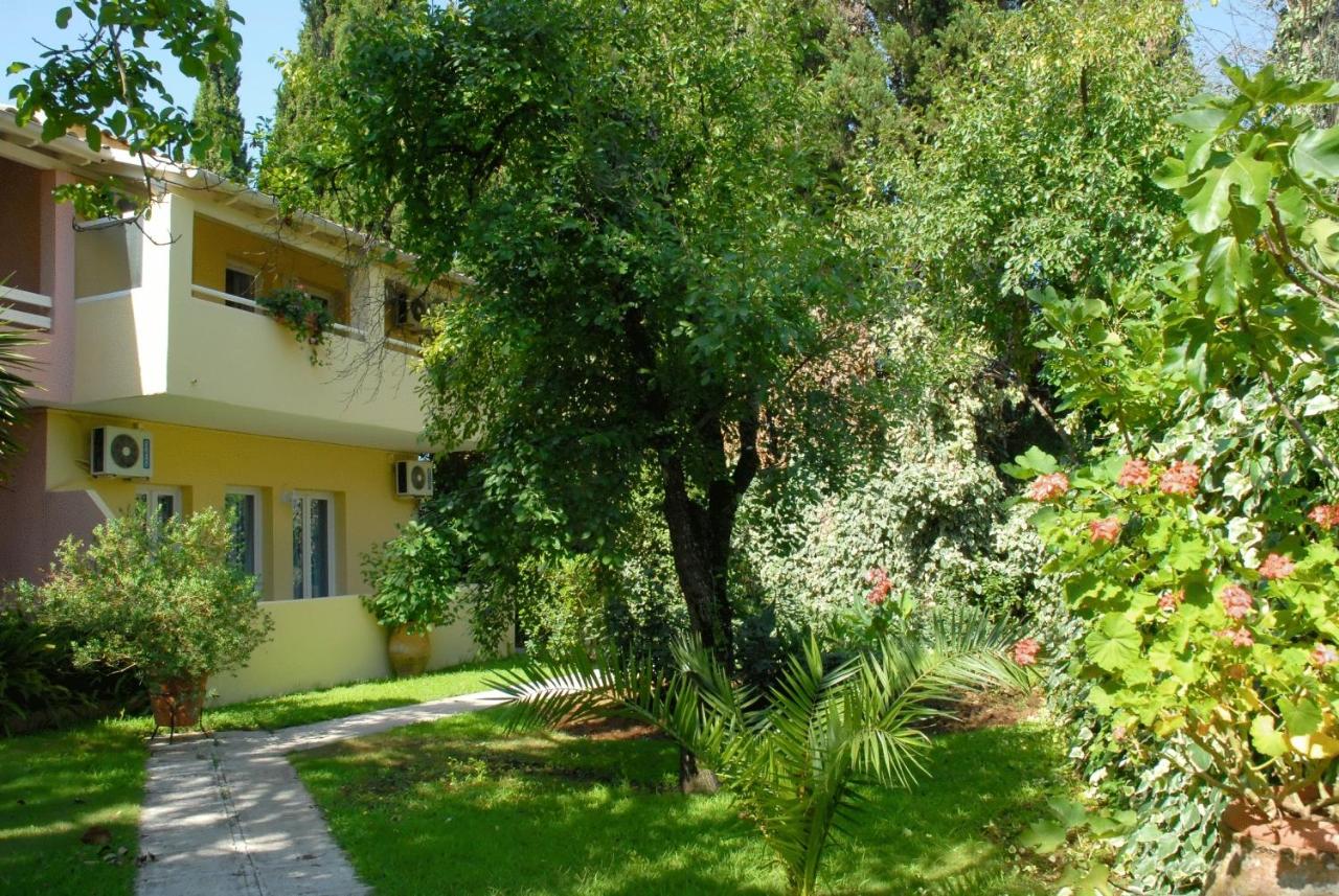 Spiti Prifti Apartments - Bed and Breakfast