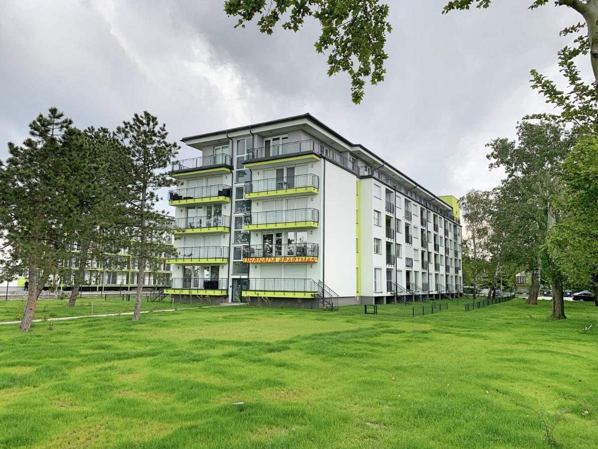 Siófok Ezüstpart Granada Közvetlen Vizparti Prémium Apartman - Ferienwohnung