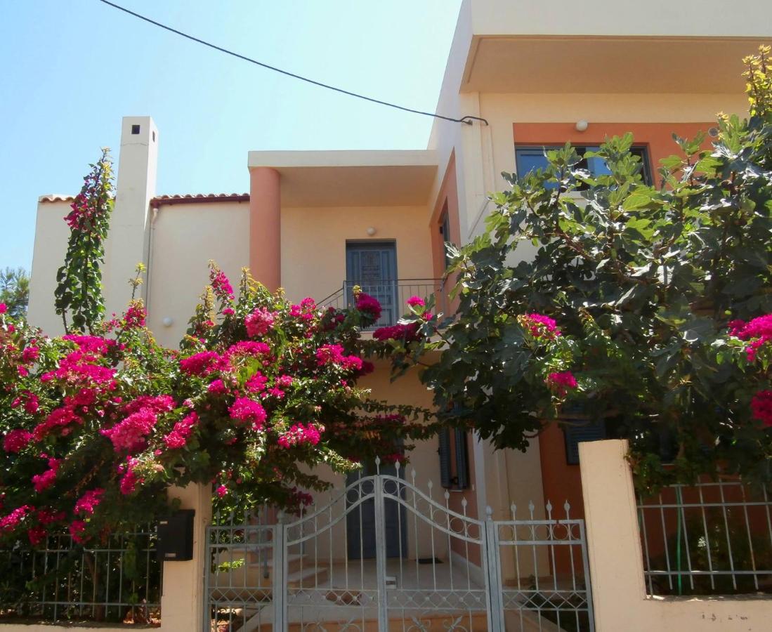 Glaros Home - B&B
