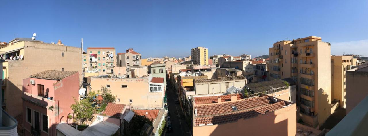 La luna appartamento con terrazza e due camere - Ferienwohnung Cagliari
