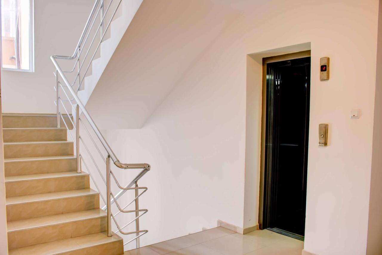 Sea Garden Apart - Ferienwohnung