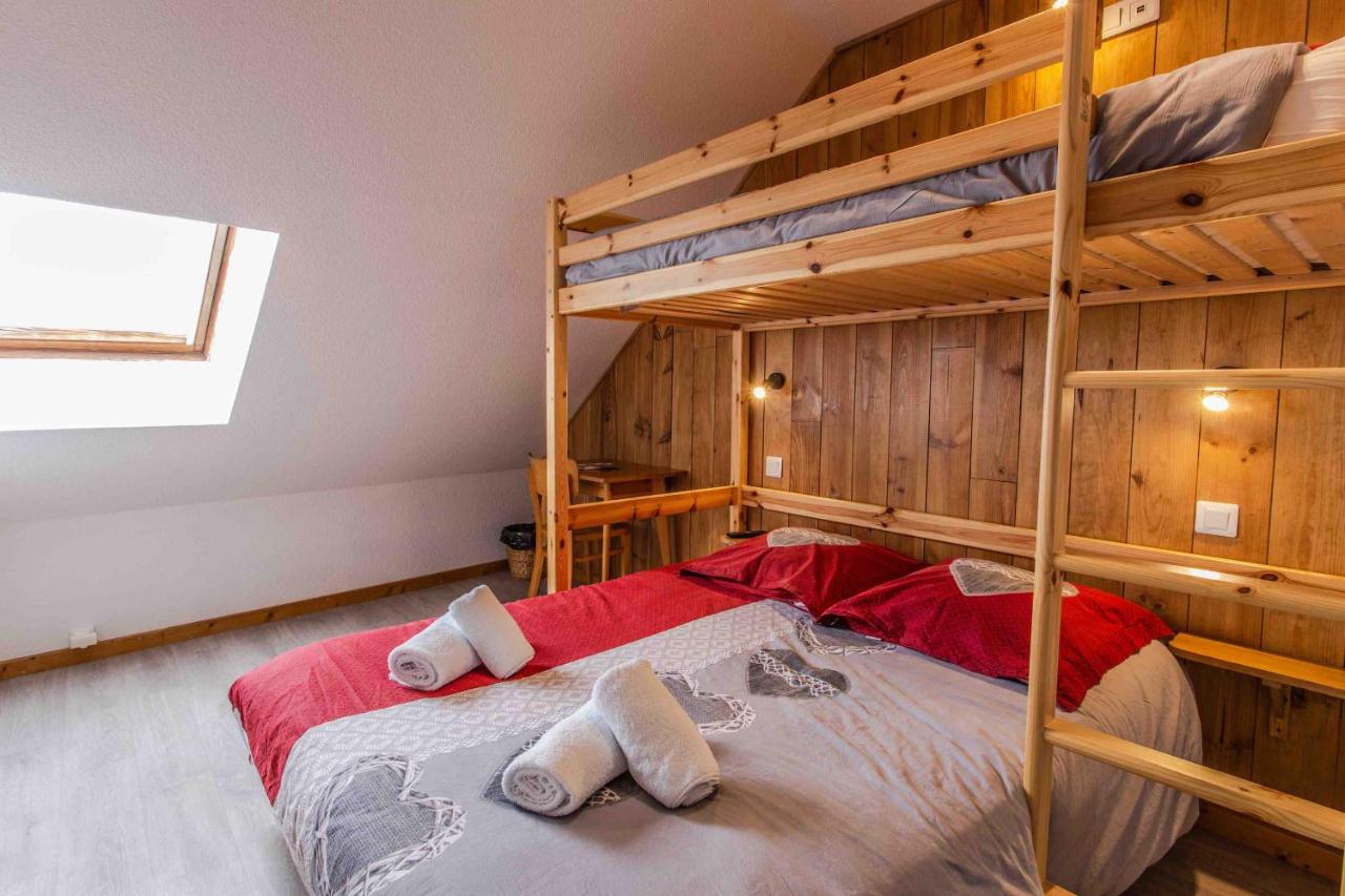 Chambre Triple avec Douche