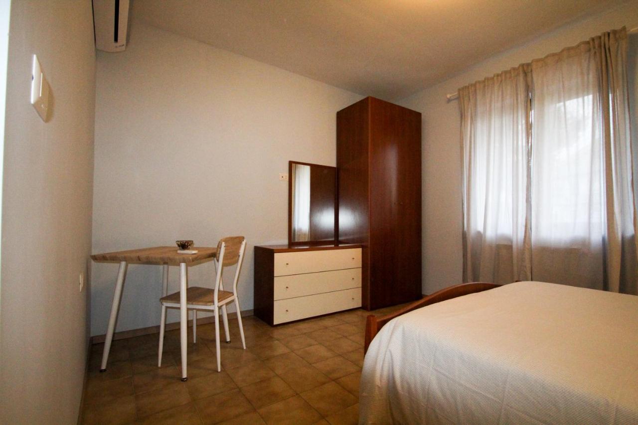 Doppel-/Zweibettzimmer mit eigenem Bad