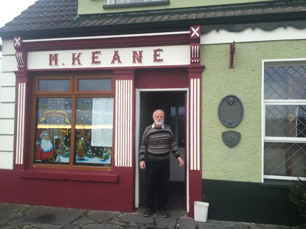 Keane's Bar & Restaurant - Ferienwohnung