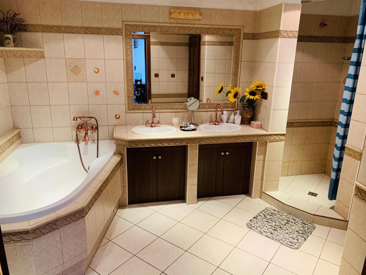 Penzion Na Růžku - Ferienwohnung Sedlčany