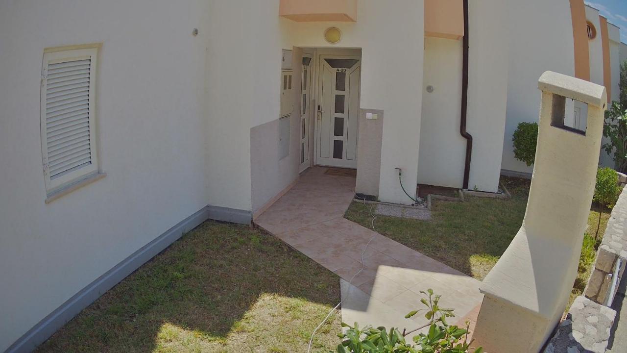 Appartamento con 2 Camere da Letto e Terrazza con Vista Mare (4 Adulti)