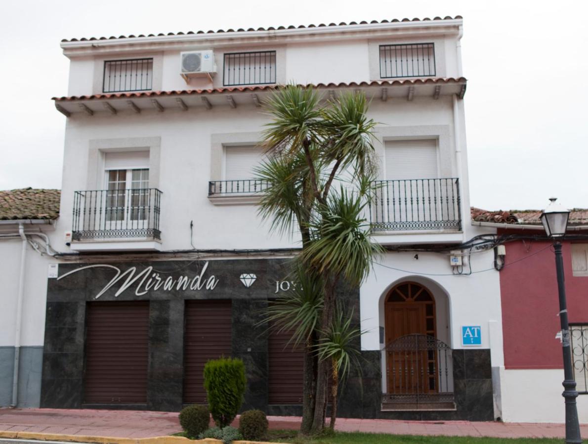 Apartamentos La Relojera 2 - B&B