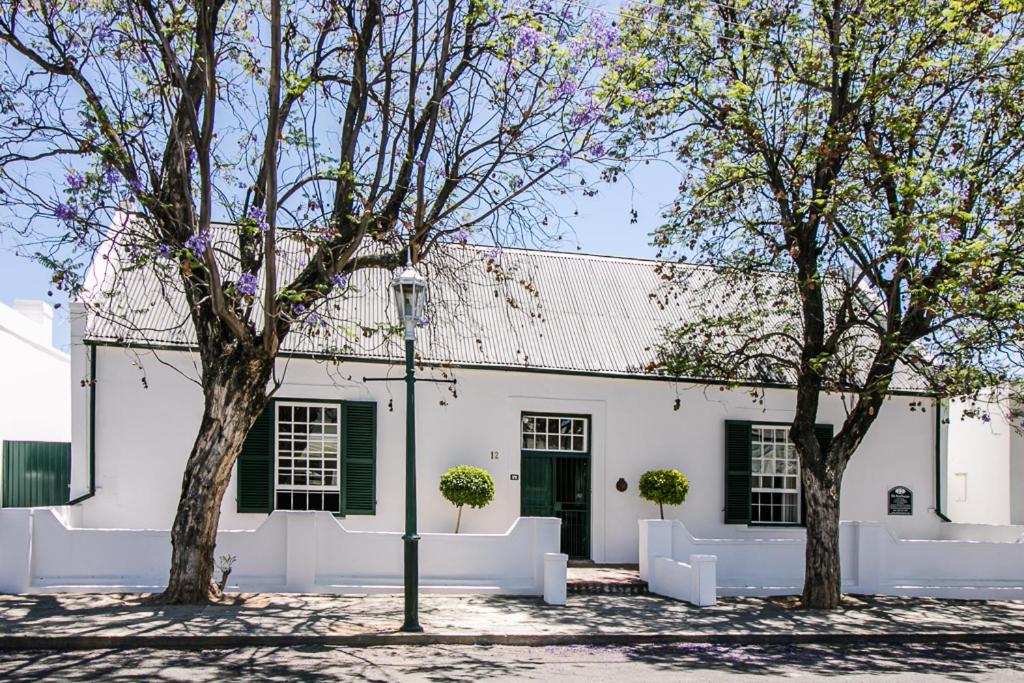 B&B Graaff-Reinet - De Kothuize 12 - Bed and Breakfast Graaff-Reinet