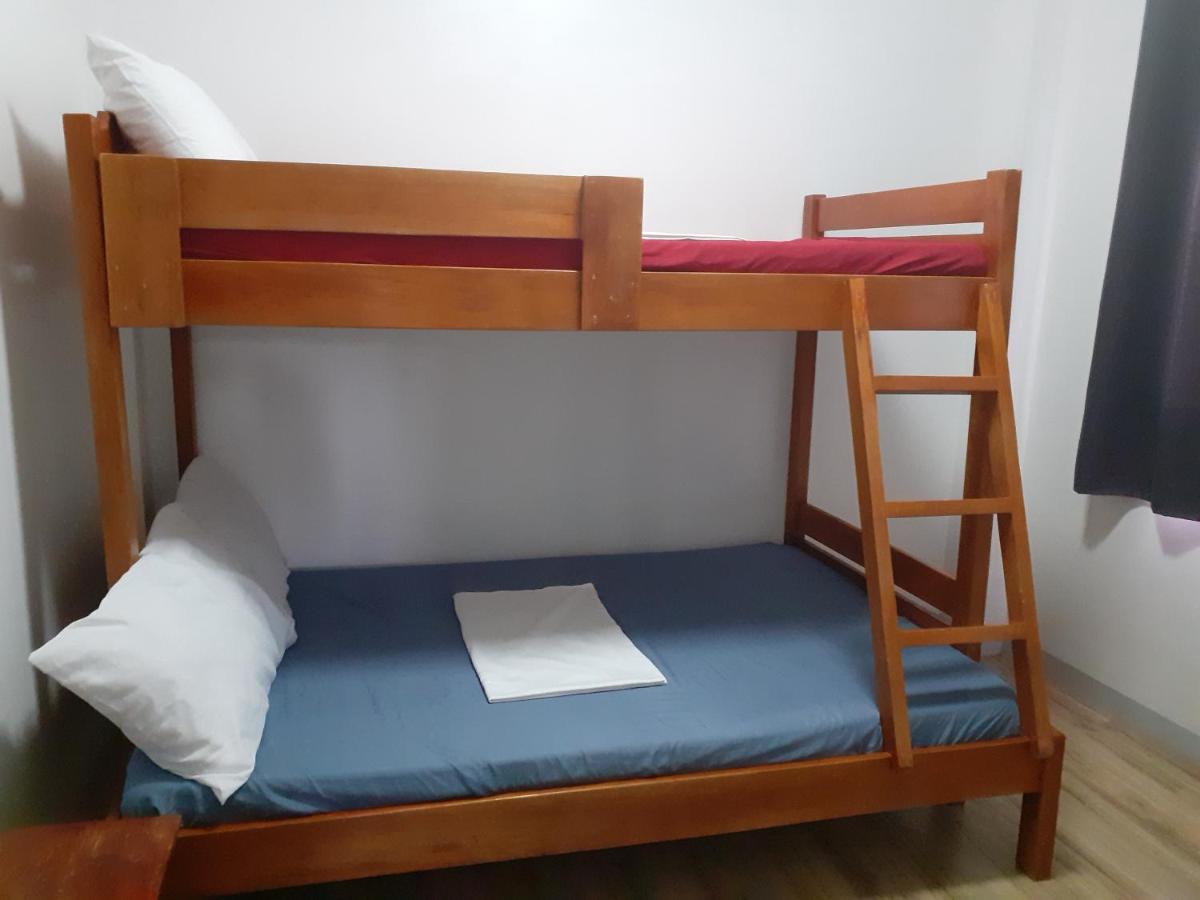 Basic Triple Room with Shared Bathroom