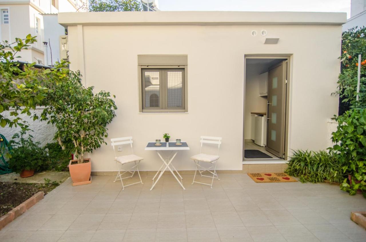 Antigonis Garden House - B&B