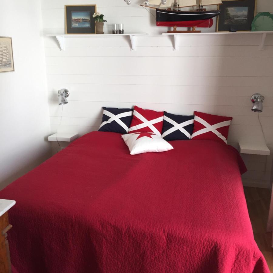 B&B Gothenburg - Peaceful Cottage - Bed and Breakfast Gothenburg