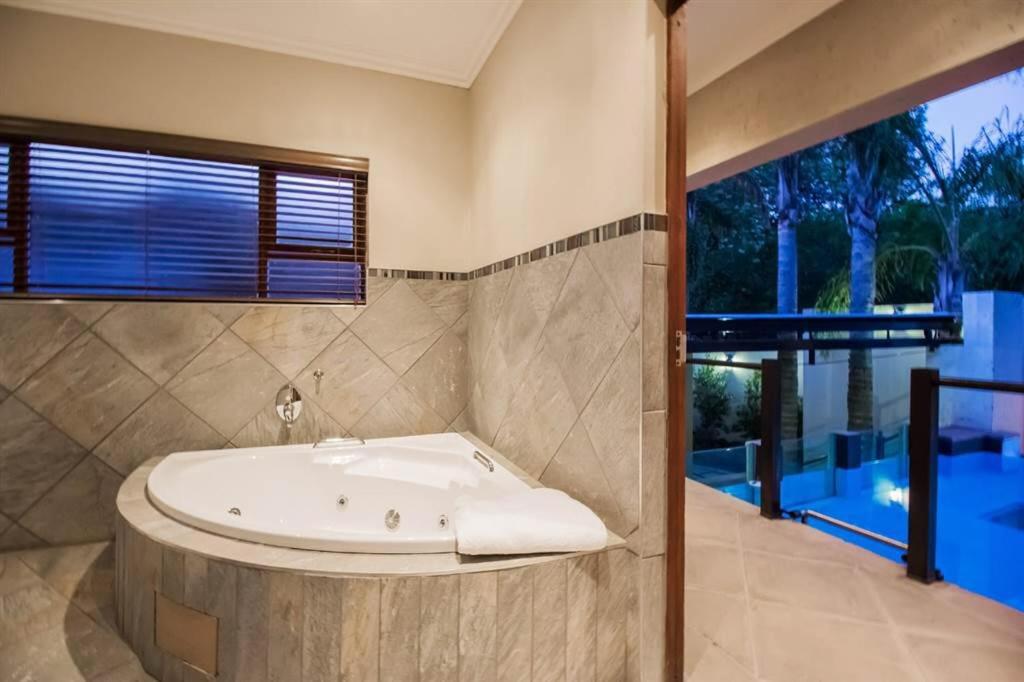 Suite Deluxe con cama extragrande