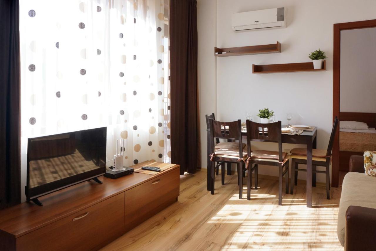 B&B Atanasovo - Apartcomplex in Sveti Vlas Victorio 2 - Bed and Breakfast Atanasovo