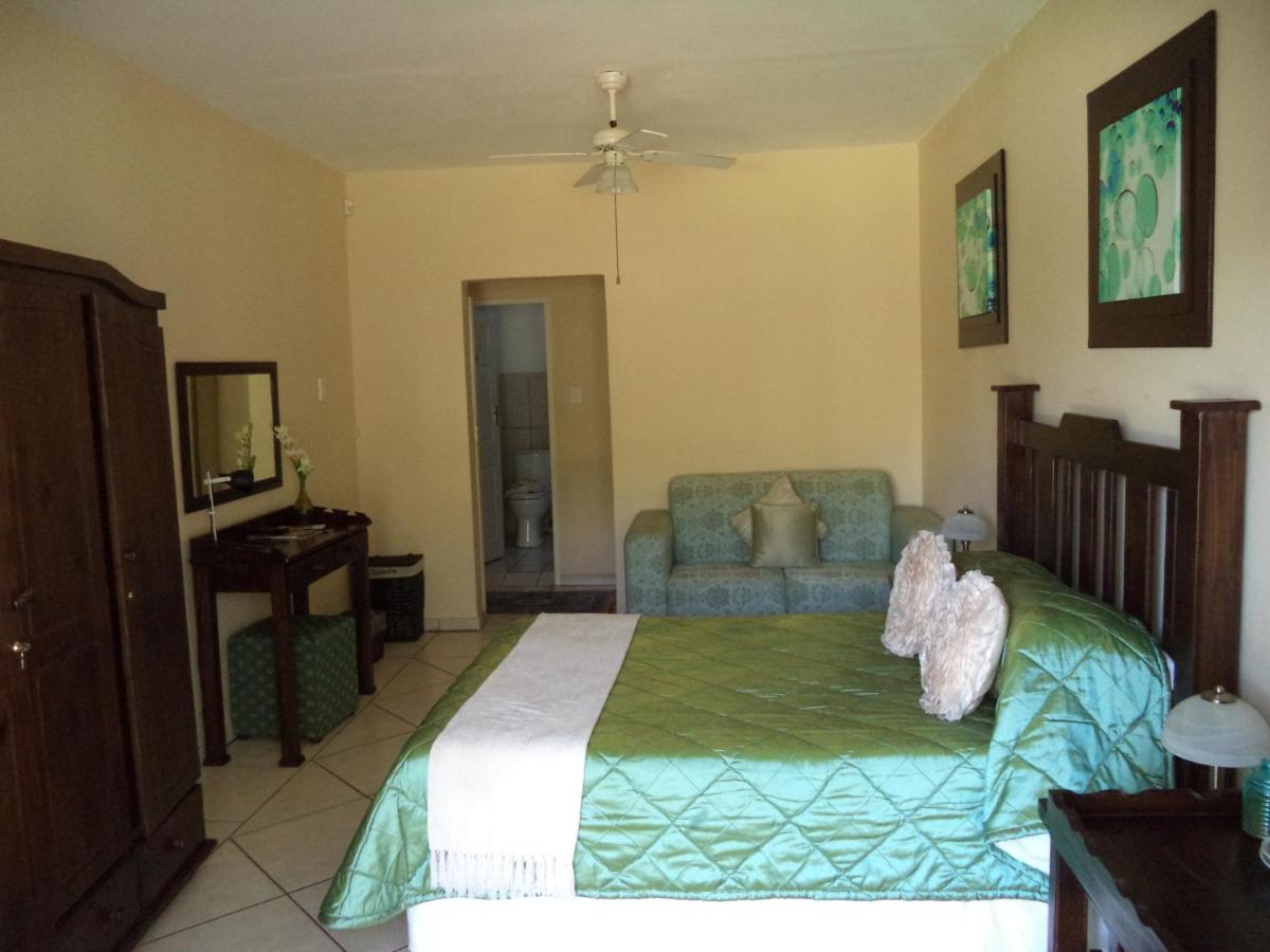 Double or Twin Room with Bath