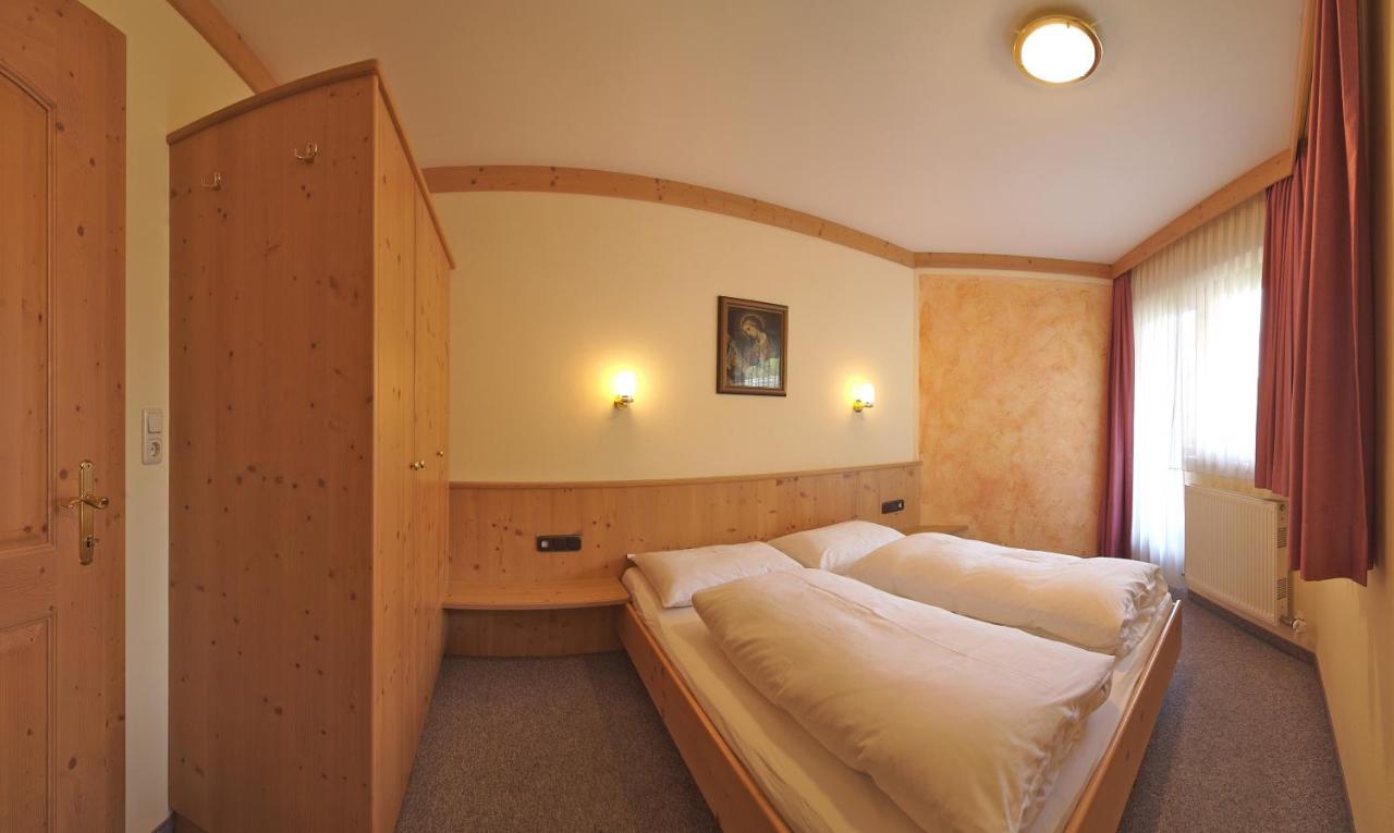 Appartamento con 2 Camere da Letto e Balcone