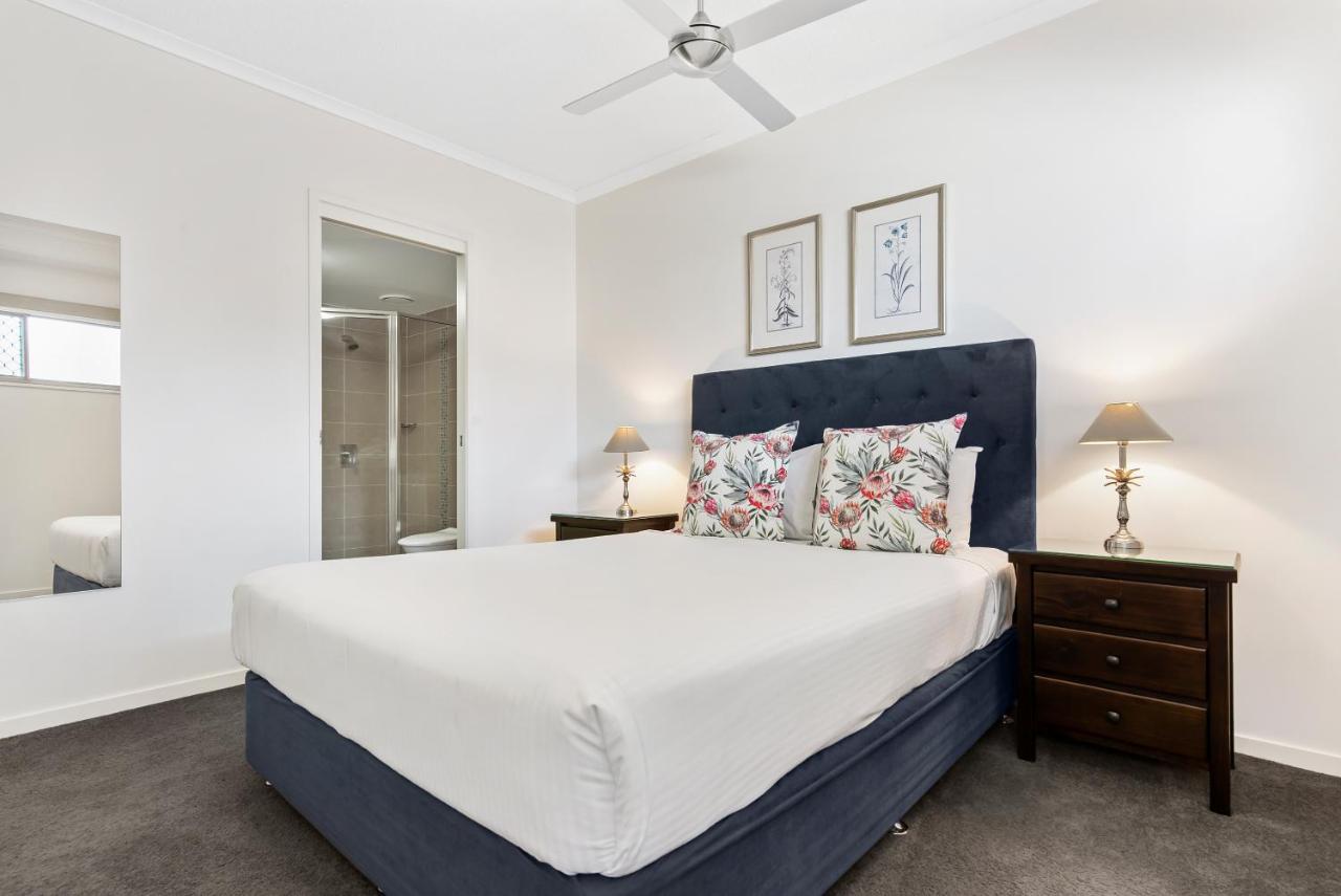 One-Bedroom Apartment with Balcony - Level 1
