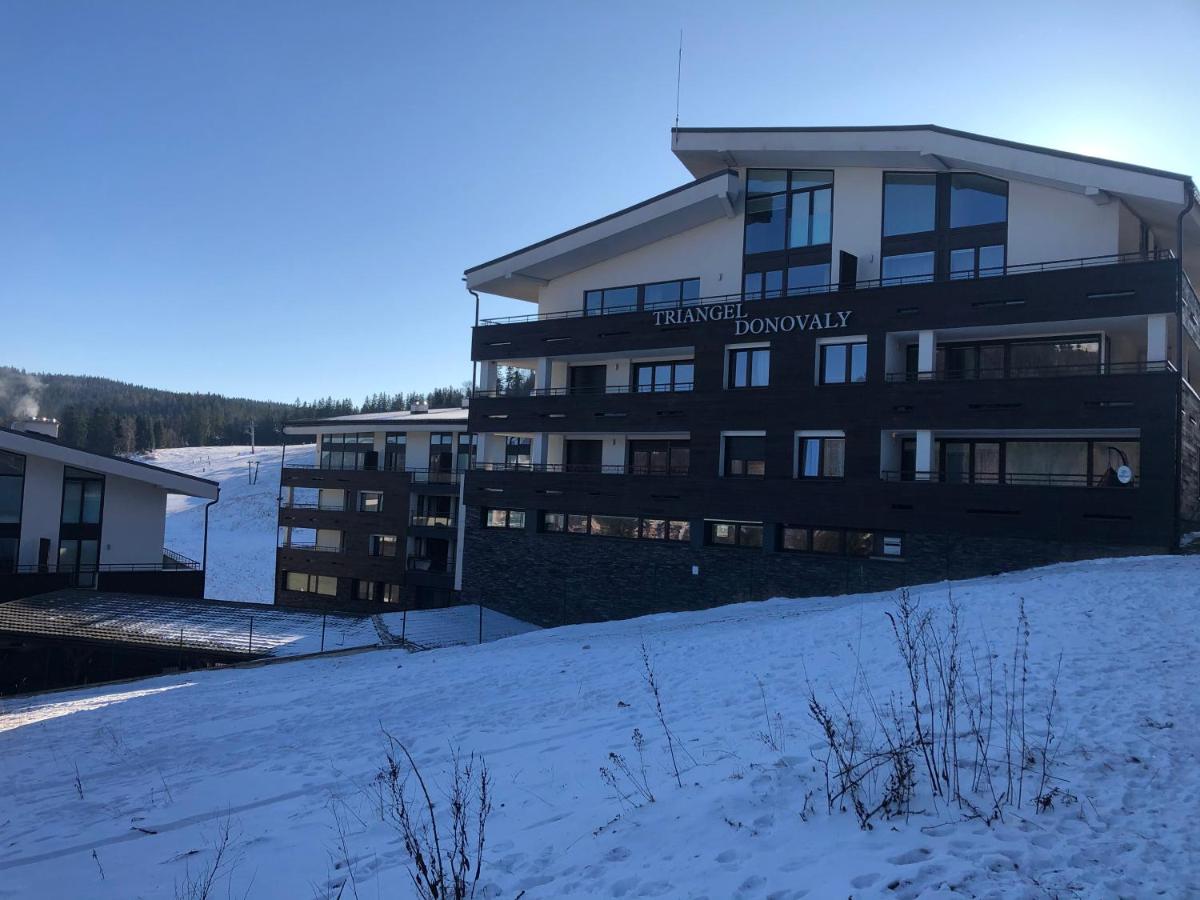 Útulný apartmán Triangel 50m od lyžiarského vleku Záhradky - B&B Donovaly