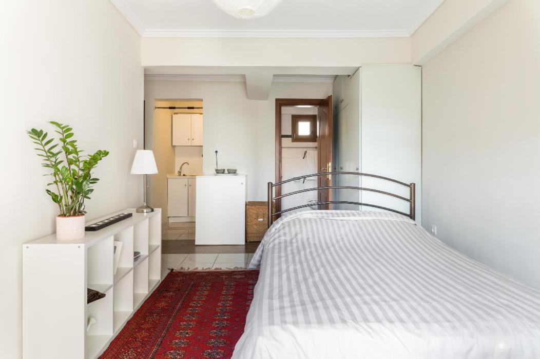 Irodotou Studio - Bed and Breakfast