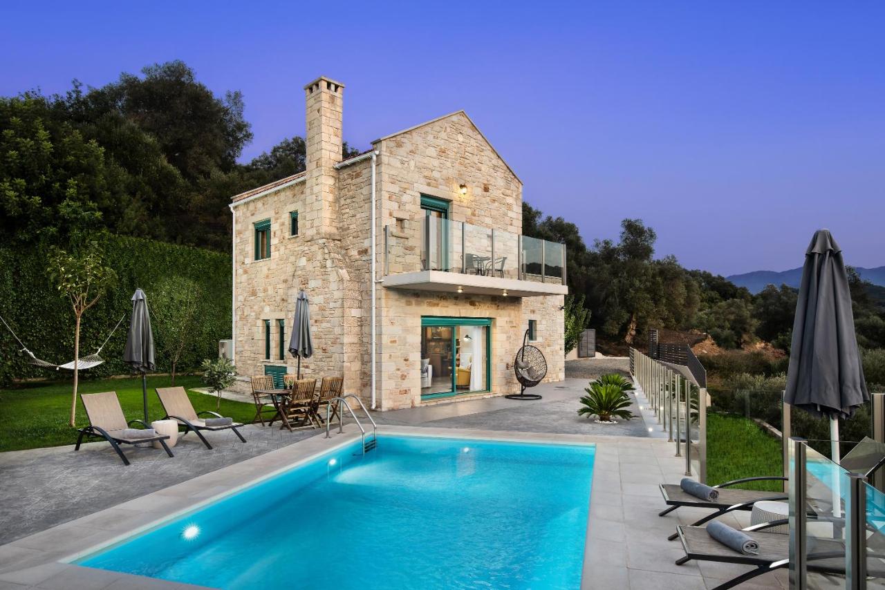 Villa Piedra - Bed and Breakfast Manoliópoulo