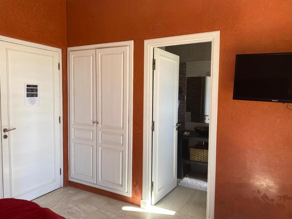 Chambre double deluxe avec vue sur piscine