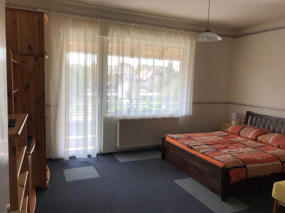 Ákos Ház - B&B